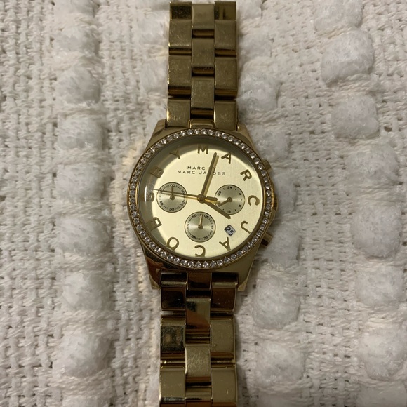 Marc Jacobs Gold Watch - Picture 3 of 8